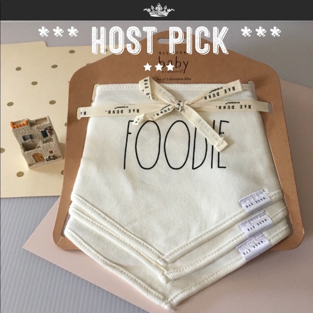 🆕 {Rae Dunn} FOODIE/LET’S EAT/YUM Bibs